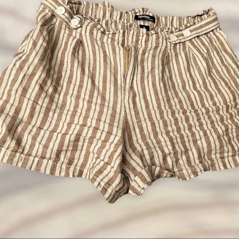 Definitions of d. Jeans shorts cream